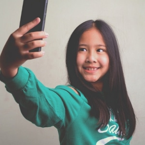Should Parents Worry About Radiation from Smartphones?