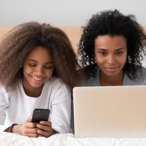 Kids and Phones: Is Gabb Wireless the Answer to Parental Concerns?